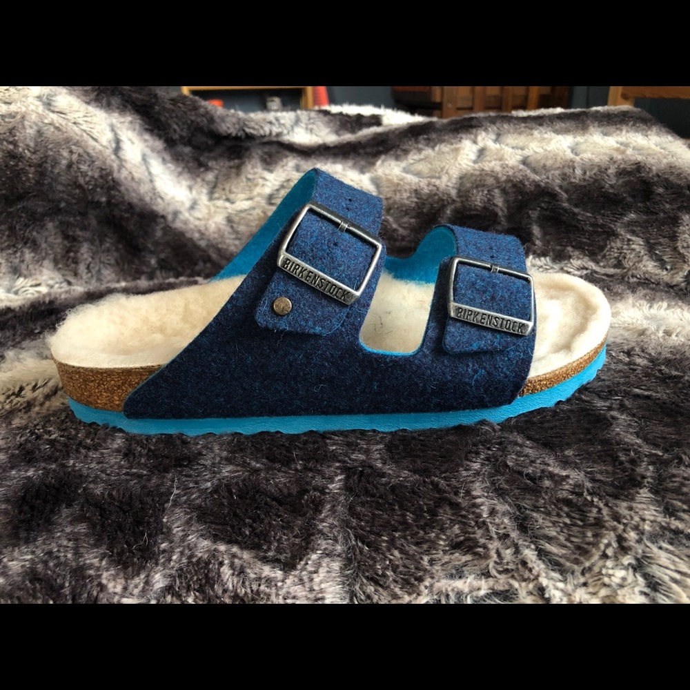 BUNDLE Fuzzy Blue Birkenstocks size 39 Brand New